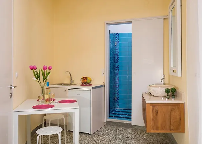 ゲストハウス Penelopi 3*